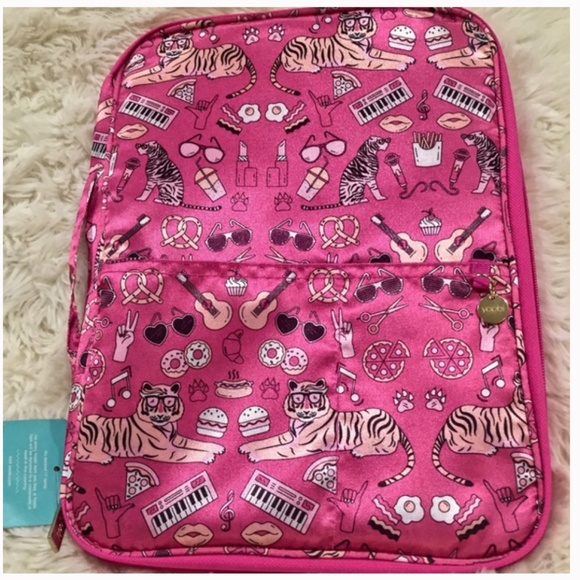 D14-Hot Pink Satin Document Organizer/13" Laptop Case - Picture 2 of 9